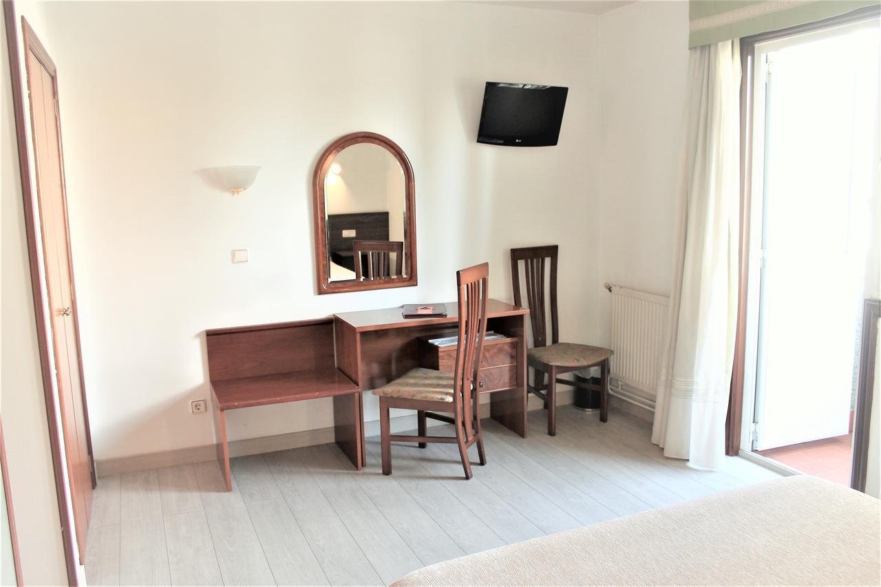 Hotel A Barquina Куллередо Экстерьер фото