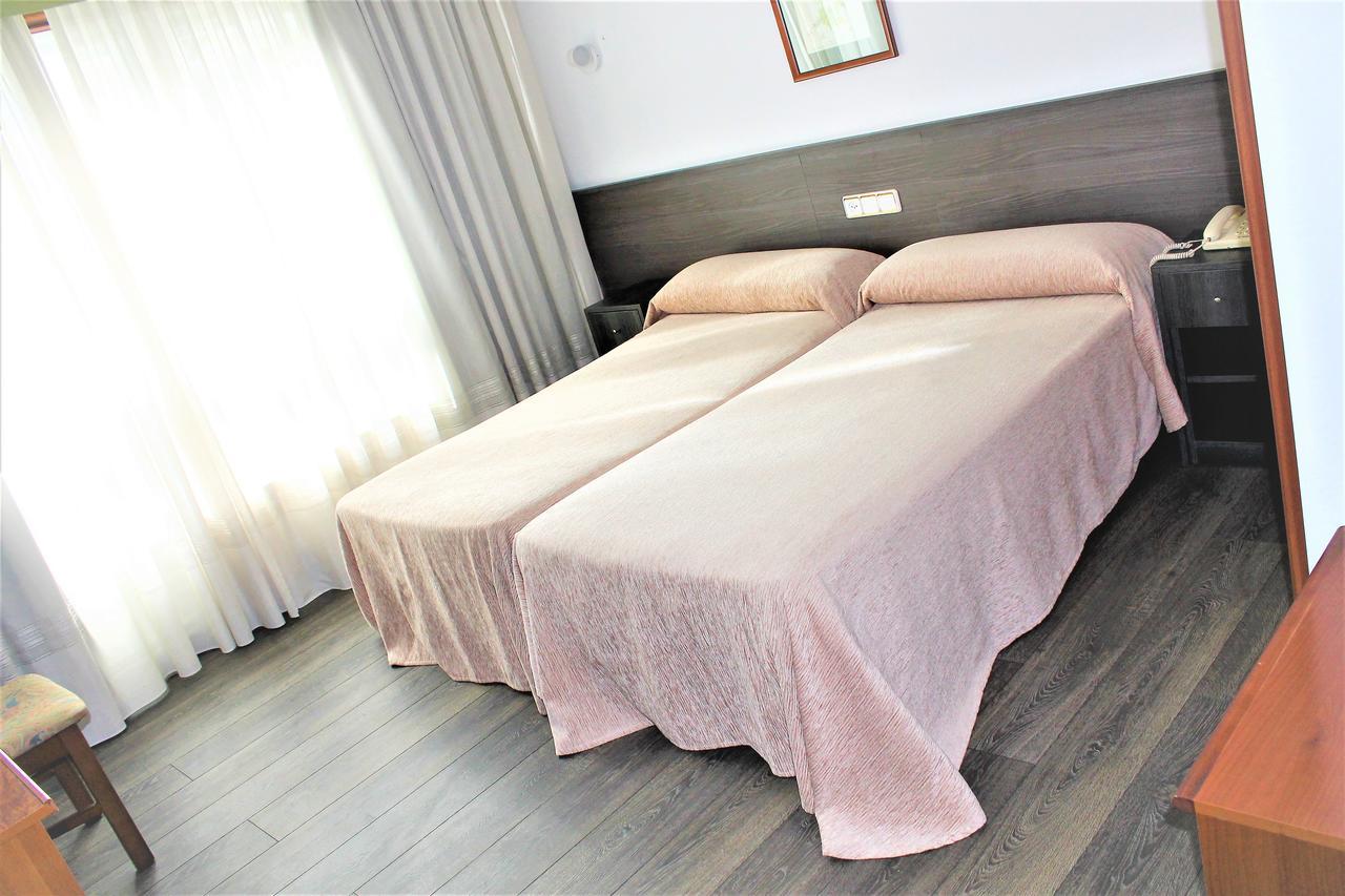 Hotel A Barquina Куллередо Экстерьер фото
